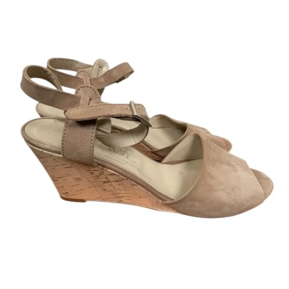 AGL Women Nude Shimmer Suede Cork Wedge Sandal 39 Attilio Giusti Leombruni Italy